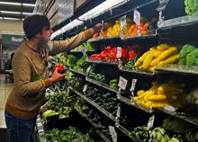 Dazi, l’Italia paga il prezzo più alto: ecco i settori più colpiti dal 30% di Trump Dazi, l’Italia paga il prezzo più alto: ecco i settori più colpiti dal 30% di Trump